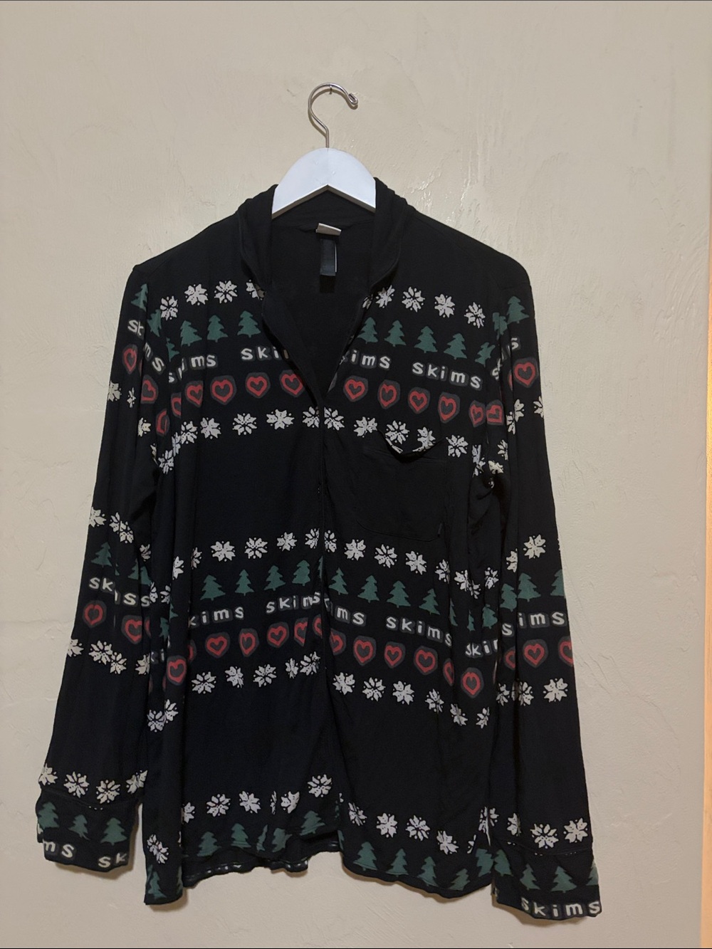 SKIMS Black Holiday Print Long Sleeve Top with Green Trees. Great Condition!
